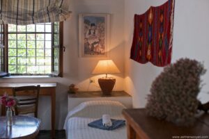 room single bed with sea view